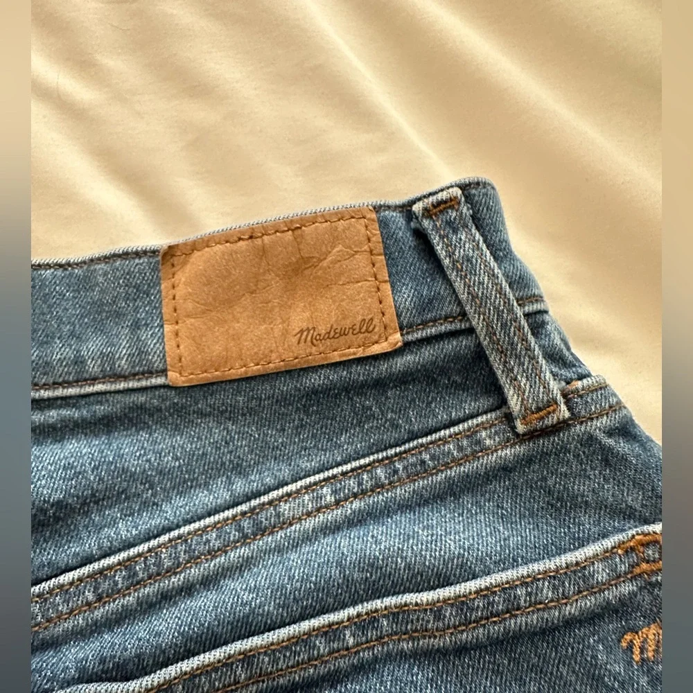 Madewell Women’s Perfect Vintage Straight Leg Jeans - Picture 2 of 4